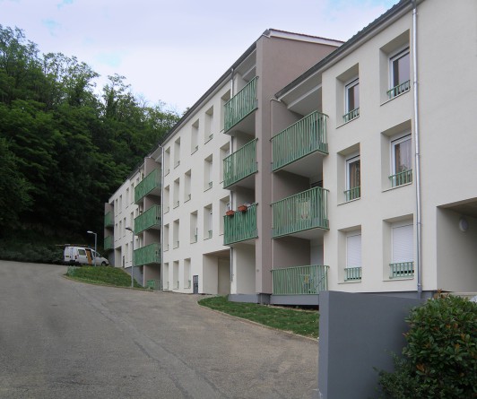 02-Bassenon-opac.jpg